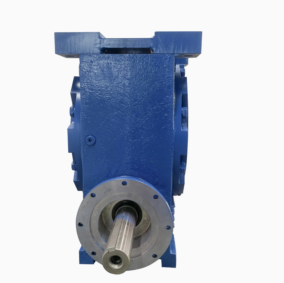 Reliable Worm Gear Reducer with Flange - Image 4